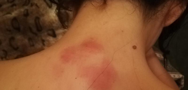 Полицајац оптужен за пребијање гошће кафића