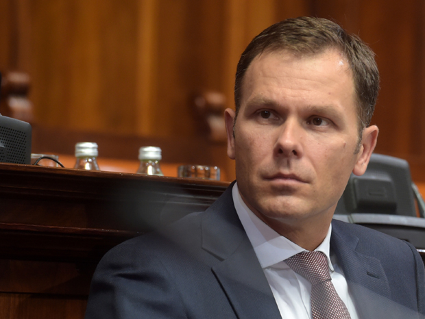 Синиша Мали: Радим оно у шта верујем, а докторат бих најрадије поцепао