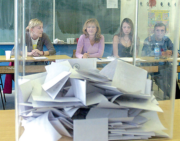 Излазност више неће бити битна: За успех референдума више неће бити потребно 50 посто бирача? 