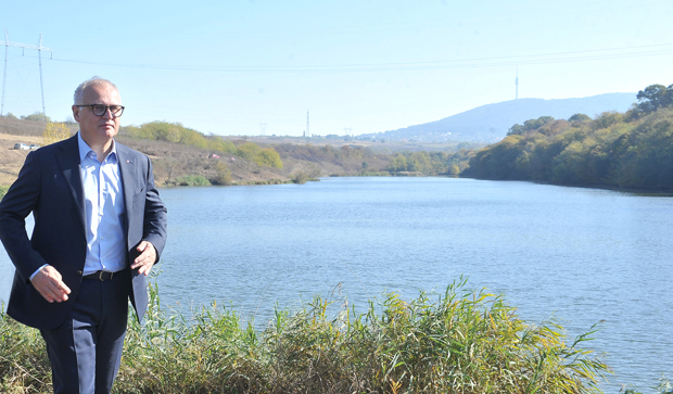 Престоница се шири ка својим обалама 