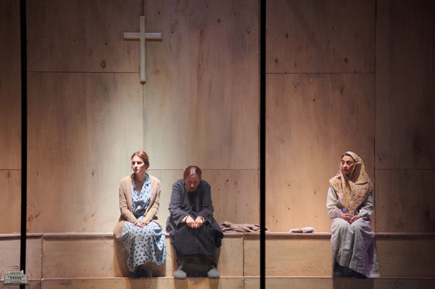 Специјално признање ансамблу Народног позоришта у Београду на фестивалу у Русији