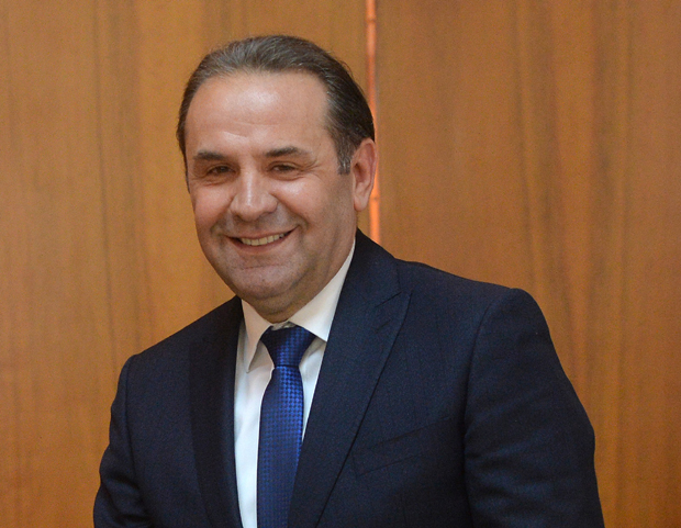 ШПИЈУНКА: Ајвар на дар