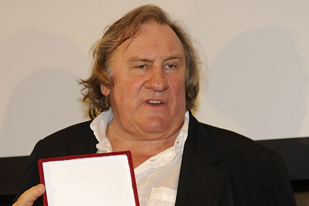 Одрекао се француског држављанства, хвалио Србију, а сад снима филм са Албанцима: Све контроверзе Жерара Депардјеа