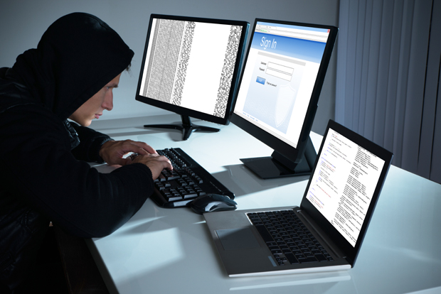 Хакери дошли до података три милиона клијената познате банке