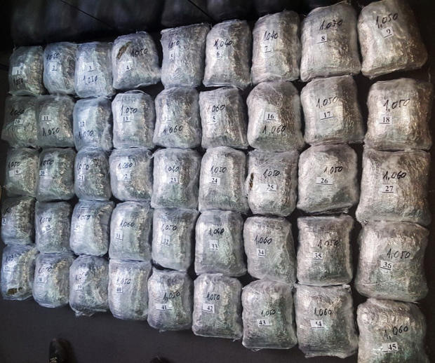 Албанац са КиМ ухваћен са 47 килограма дроге: „Пао“ код Куршумлије са торбама пуним марихуане