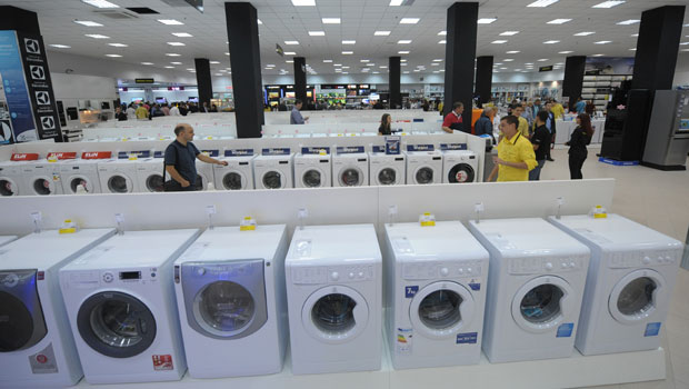 Лепе вести за потрошаче: Дужи гарантни рок за белу технику као у ЕУ?
