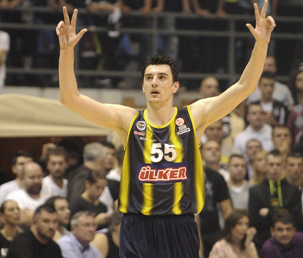 СЕНЗАЦИОНАЛАН КОШАРКАШКИ ТРАНСФЕР: Емир Прелџић потписао за Орловик из Жепча