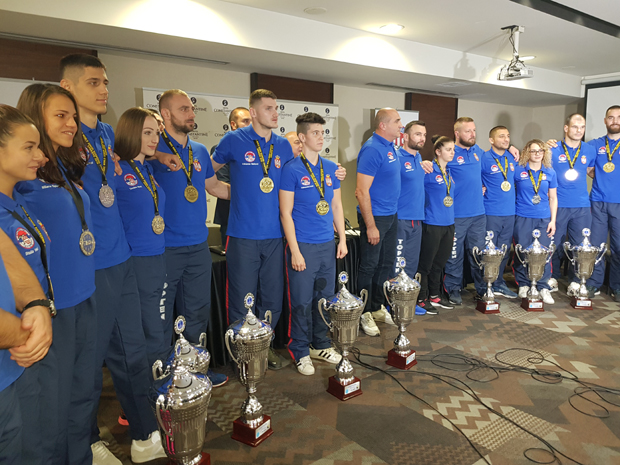 Србија је велесила у кик боксу: Жетва медаља на СП у Сарајеву