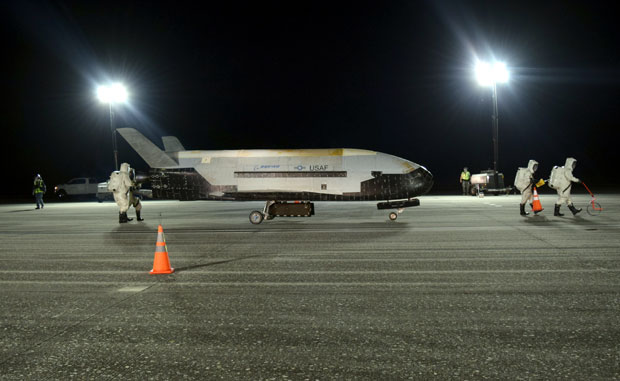 Две године је летела изнад нас: Шта је радила најзагонетнија америчка летелица (ВИДЕО)