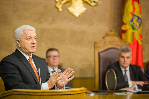 Премијер на оптужбе посланика: Влада нема луксуз да решава међусобне неспоразуме и лична незадовољства