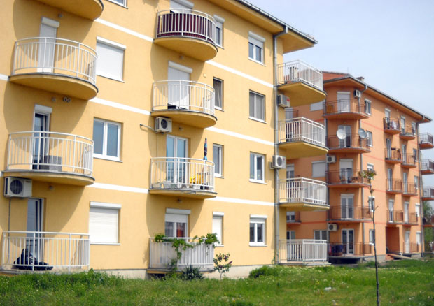 Станоградња у замаху, промет некретнина осредњи: Млади парови купују на кредит