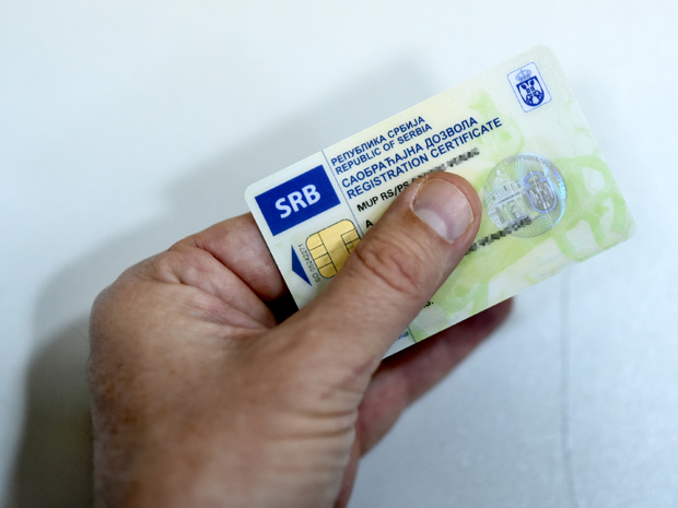 Нови удар на возаче: Таксе за издавање саобраћајних дозвола биће дупло веће