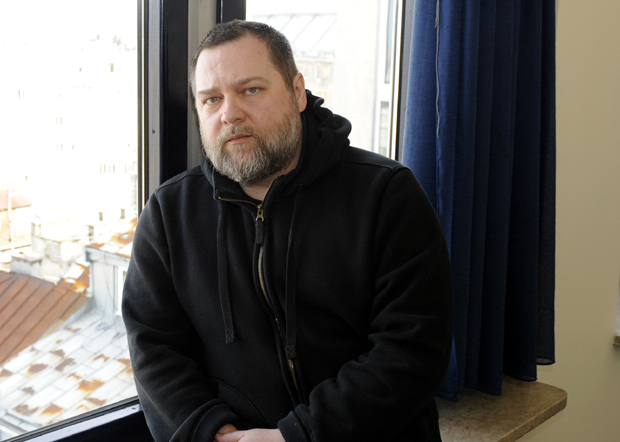 Песма има свој карактер, као и човек: Никола Пејаковић објавио  спот за Ужички хероин (ВИДЕО)