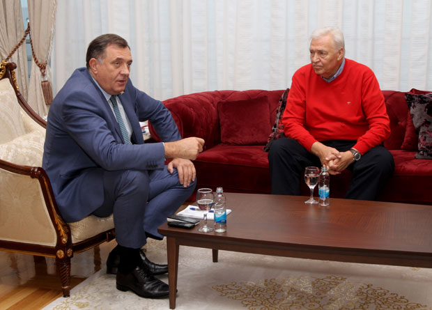 Састанак лидера СНСД и ДНС: Најскладнија политичка коалиција остаје