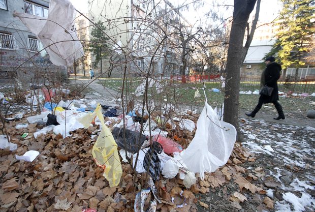Пластика иде на ђубриште: Наредне године одлука о забрани употребе најлон кеса