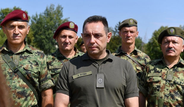 Вулин: О набавци С-400 нећемо расправљати у медијима