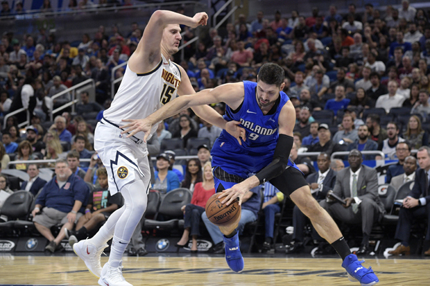 Јокићу довољно полувреме: Србин очајно почео, па на крају срушио Орландо (ВИДЕО)