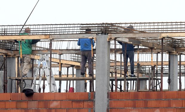 Нови режим грађевинских дозвола: Општине већ примиле прве електронске пријаве