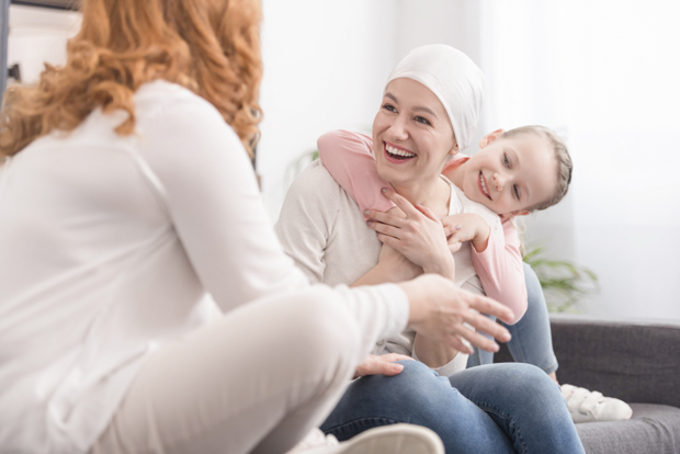 Да се оболели од рака не осећају усамљено: Покренута интернет платформа за пружање вршњачке подршке
