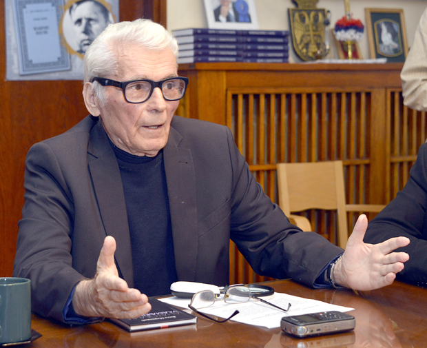 Вито Марковић о новој збирци Анатомија усамљености: Истина има осмех оштар, не прија