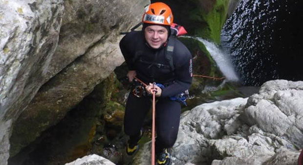 Кроз вирове и клизаве стене пролетео за 39 минута: Планинар Марко покорио дивљи кањон Невидио