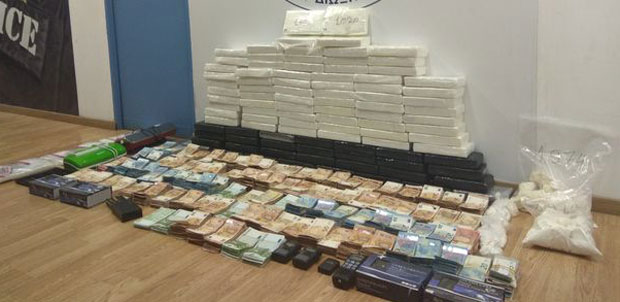 Пао са кокаином вредним пет милиона евра: У Атини ухапшен црногорски држављанин 