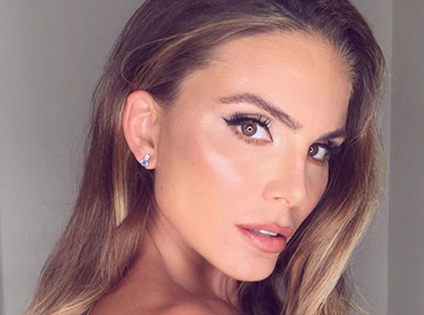 Породила се Нина Сеничар, ево које име је дала наследници (ФОТО)