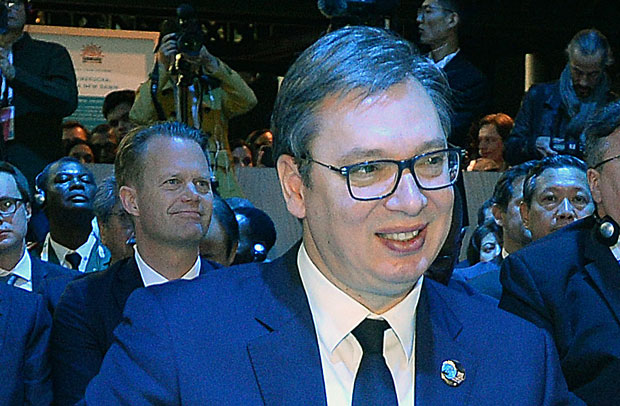 Вучић: Макрон доживљава Србију као веома важног партнера