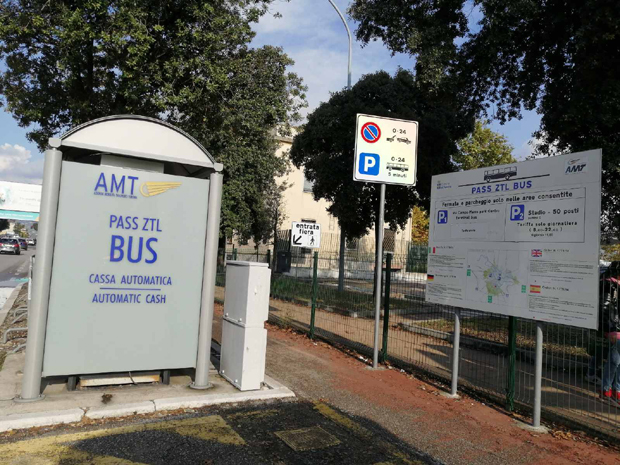 Венеција шиша, а Фиренца дере туристе: Ускоро крај јефтиних аутобуских аранжмана у Европи? 