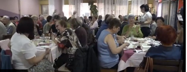 Пензионер рекордер такмичења у Прњавору: Презалогајио 40 пирога!