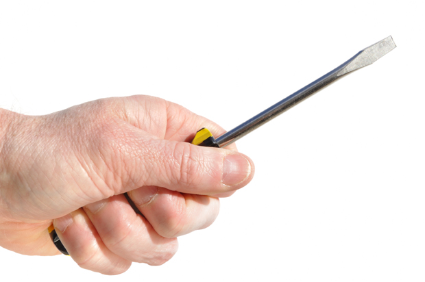 Шрафцигером нападао малолетнике у Крагујевцу: Девојчицу питао колико је сати а онда јој прислонио оштрицу на стомак