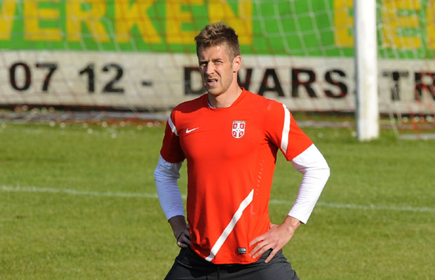 Да ли је на помолу велики трансфер у Хумској? Бивши репрезентативац тренира са Партизаном, чека се јануар