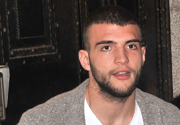 На Вељковој момачкој вечери певала Сандра Африка: У минићу затресла куковима и запалила атмосферу (ВИДЕО)