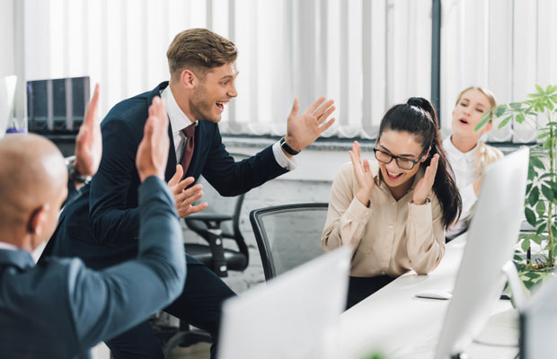 Хороскоп за среду: Бику стижу добре вести из иностранства; Водолија остварује велике планове