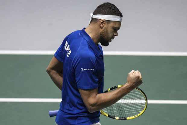 Муке са апликацијом Дејвис купа: Кад Цонга игра против Јапанског Цонге, Фоњини са својом канадском верзијом (ФОТО)