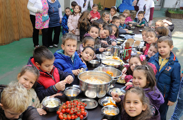 Сваки десети малишан бесплатно у вртићу: Град Београд финансира боравак у предшколски установама за 5.636 најмлађих суграђана