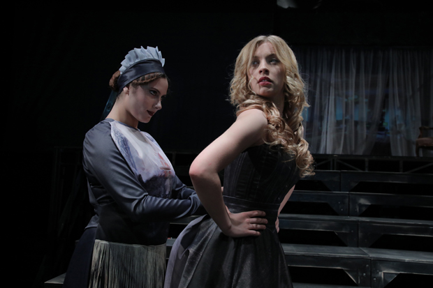 Доба површности и лицемерја: Тамара Алексић у главној улози Нане