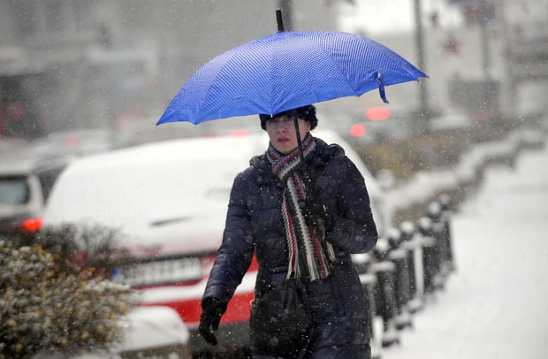 Три дана снега и дебели минус, ево када нам стиже зима: Детаљна прогноза до Нове године, падавине већ наредне седмице