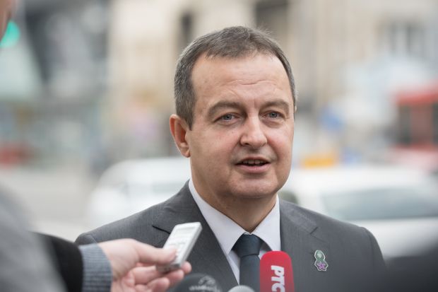 Фабрикованом афером нападају Вучића и Стефановића: Ивица Дачић потврђује да Србија не извози оружје Украјини