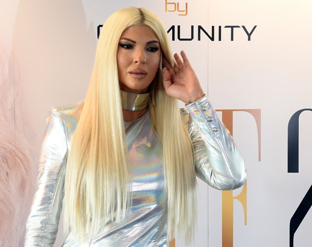 Свадба деценије није могла без Карлеушиног коментара: Брутално је оплела на друштвеној мрежи