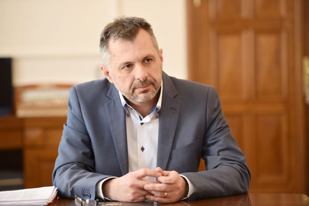 Радојичић и СНСД убедљиви, пад рејтинга ДНС изненађење