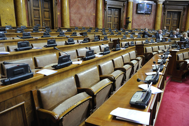 Посланици СзС 330 дана изван Народне скупштине: Благајну не бојкотују, подигли 47 милиона