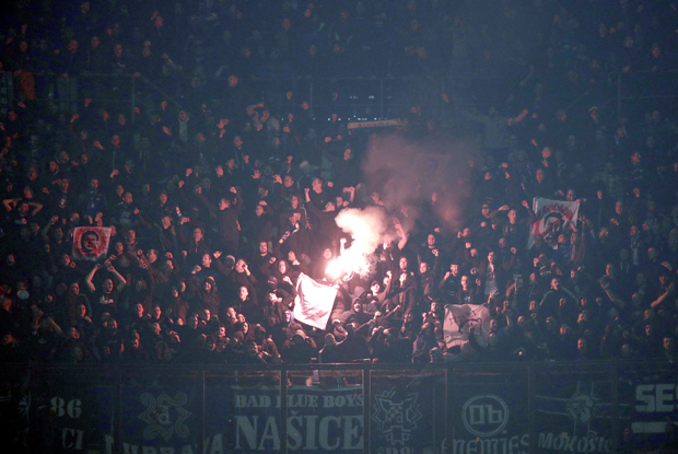 Бед блу бојси направили хаос у Милану (ВИДЕО)