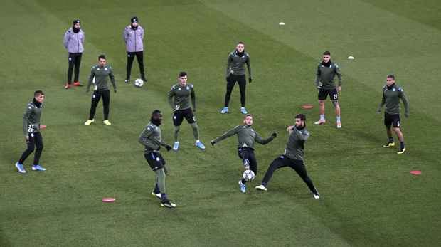 Аурелио де Лаурентис кажњава и на права играча не мисли