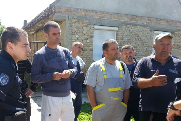 Због канцерогеног арсена, фекалних бактерија, нитрита и гвожђа су тужили водовод, а попили - казне: У Савином Селу изгубили наду да ће се изборити за чисту воду