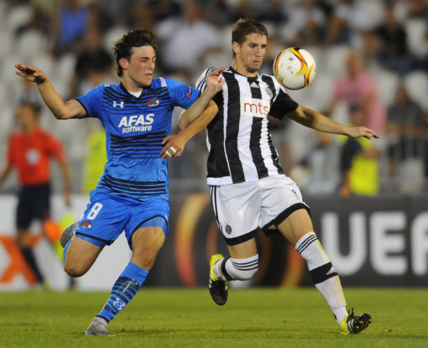 Холанђани старе Партизанове муштерије: Црно-бели призивају историју и 2015. годину