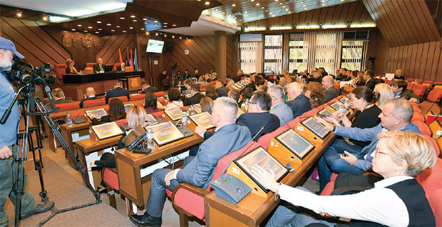 Приходи на високом нивоу, у граду се наставља тренд отварања нових радних места