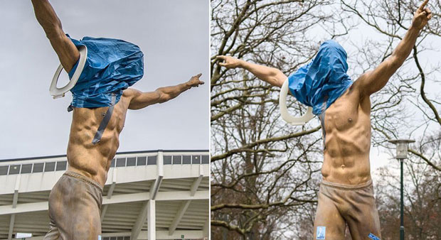 Љути навијачи уништили Ибрахимовићеву бисту (ВИДЕО)