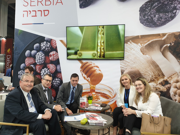 Израелци обожавају јагодичасто воће из Србије 