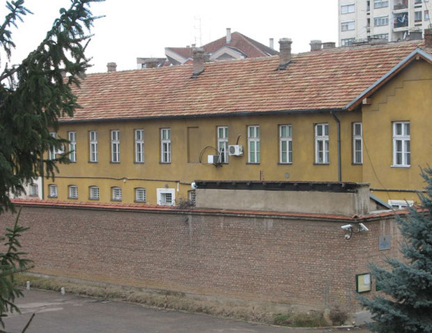 Често су се свађали, претио му је да ће га заклати, било је само питање дана када ће се догодити трагедија: Детаљи злочина код Пирота, син пресудио оцу!